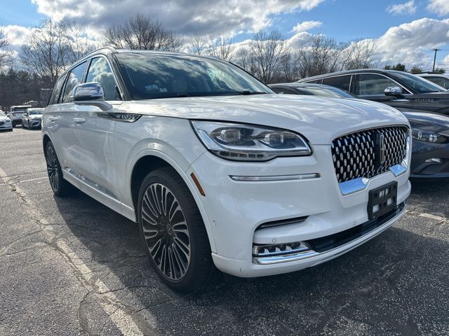 2022 Lincoln Aviator SUV 