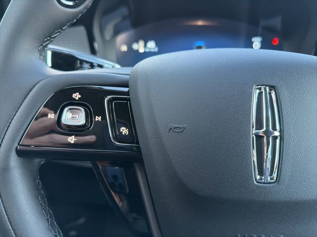 2026 Lincoln Corsair Premiere - Photo 16