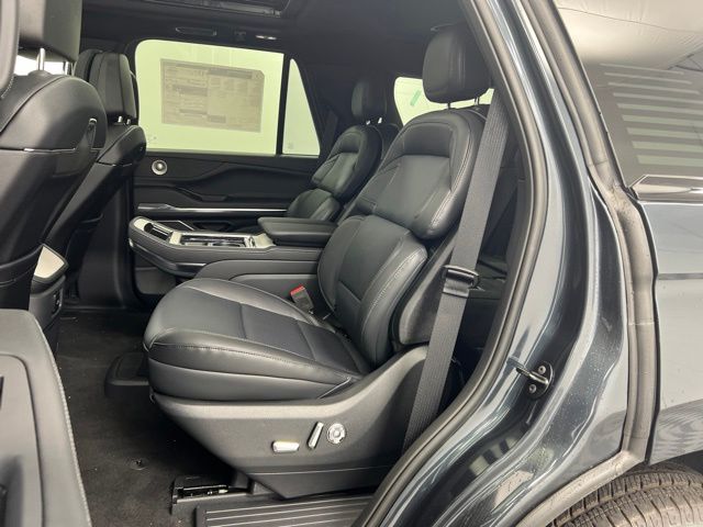 2026 Lincoln Navigator Reserve - Photo 17