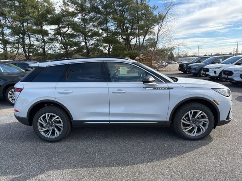 New 2026 Lincoln Corsair Premiere SUV