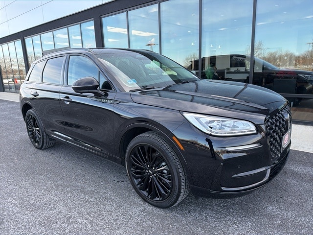 2025 Lincoln Corsair Reserve's photo