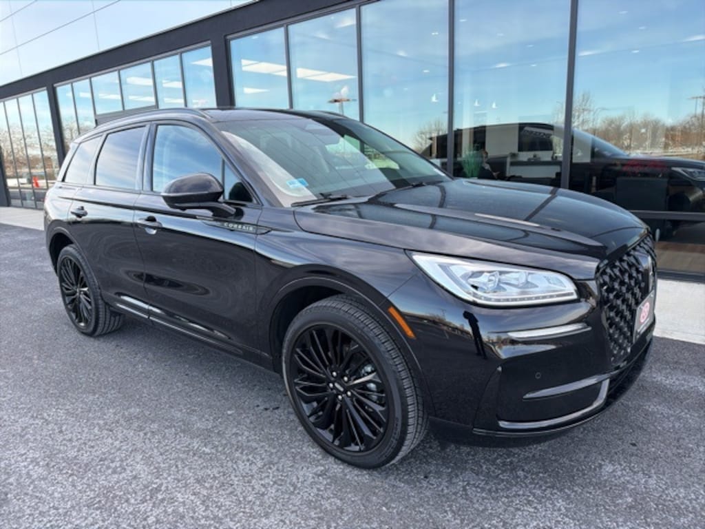 New 2025 Lincoln Corsair Reserve SUV
