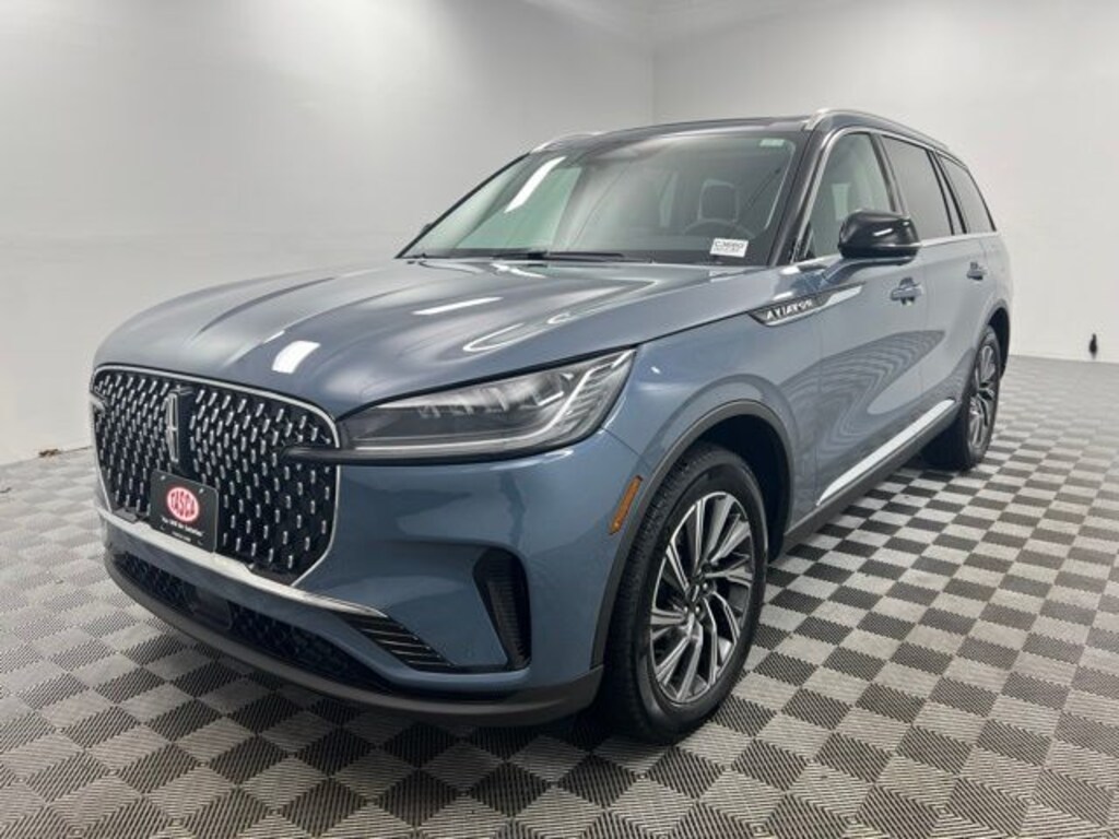 New 2026 Lincoln Aviator Premiere SUV
