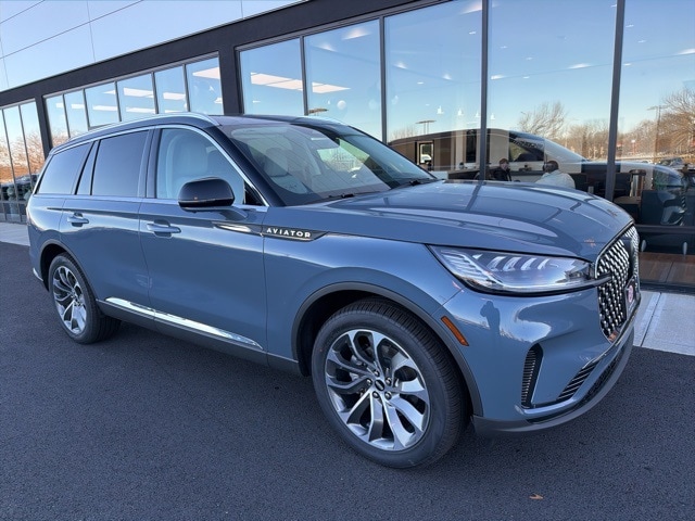 2026 Lincoln Aviator Reserve's photo