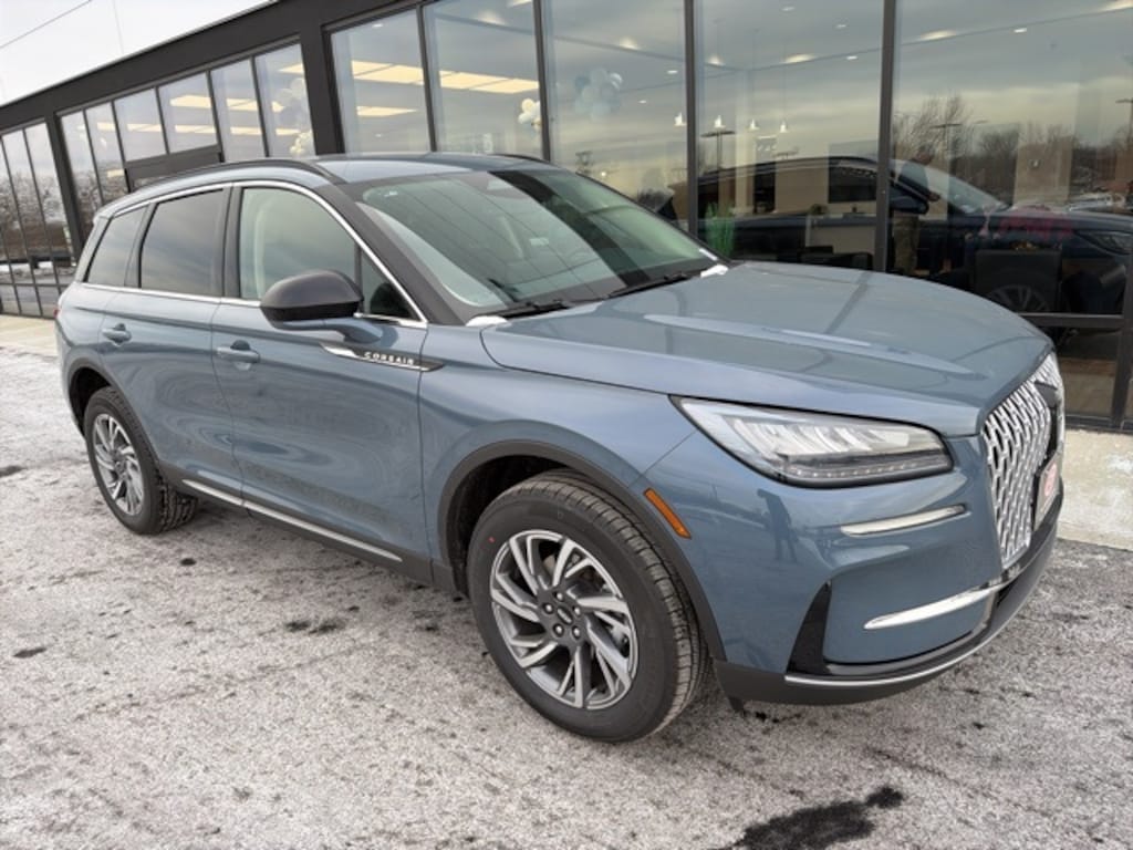 New 2026 Lincoln Corsair Premiere SUV