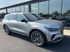 New 2025 Lincoln Nautilus Premiere SUV for sale in Cranston, RI