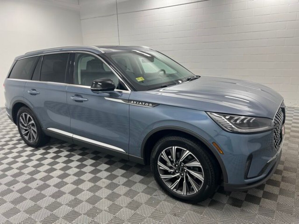 New 2026 Lincoln Aviator Premiere SUV