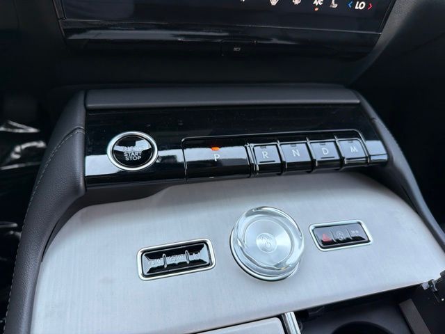 2027 Lincoln Navigator Premiere - Photo 19