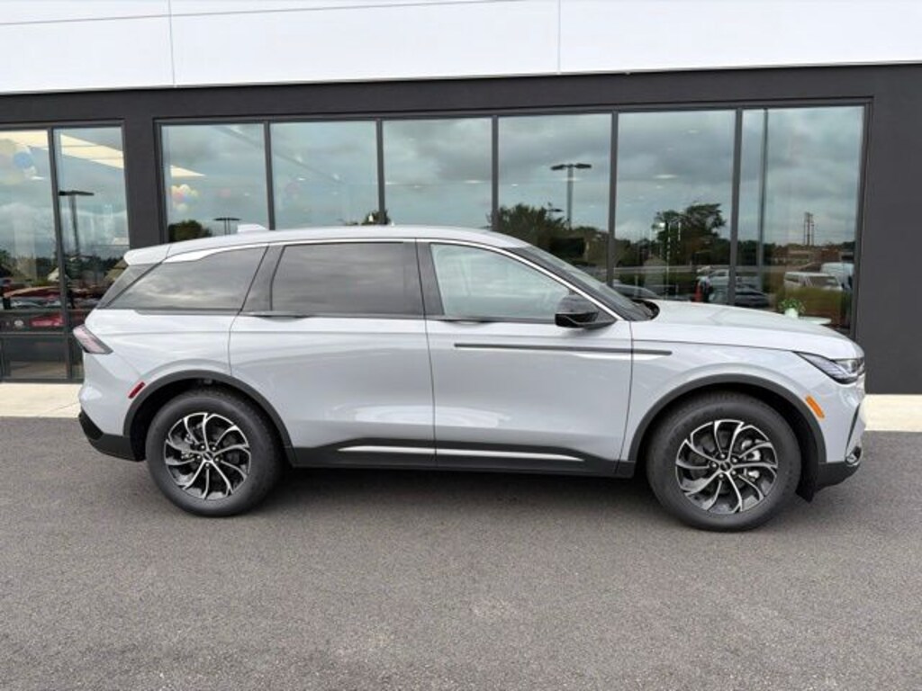 New 2026 Lincoln Nautilus Premiere SUV
