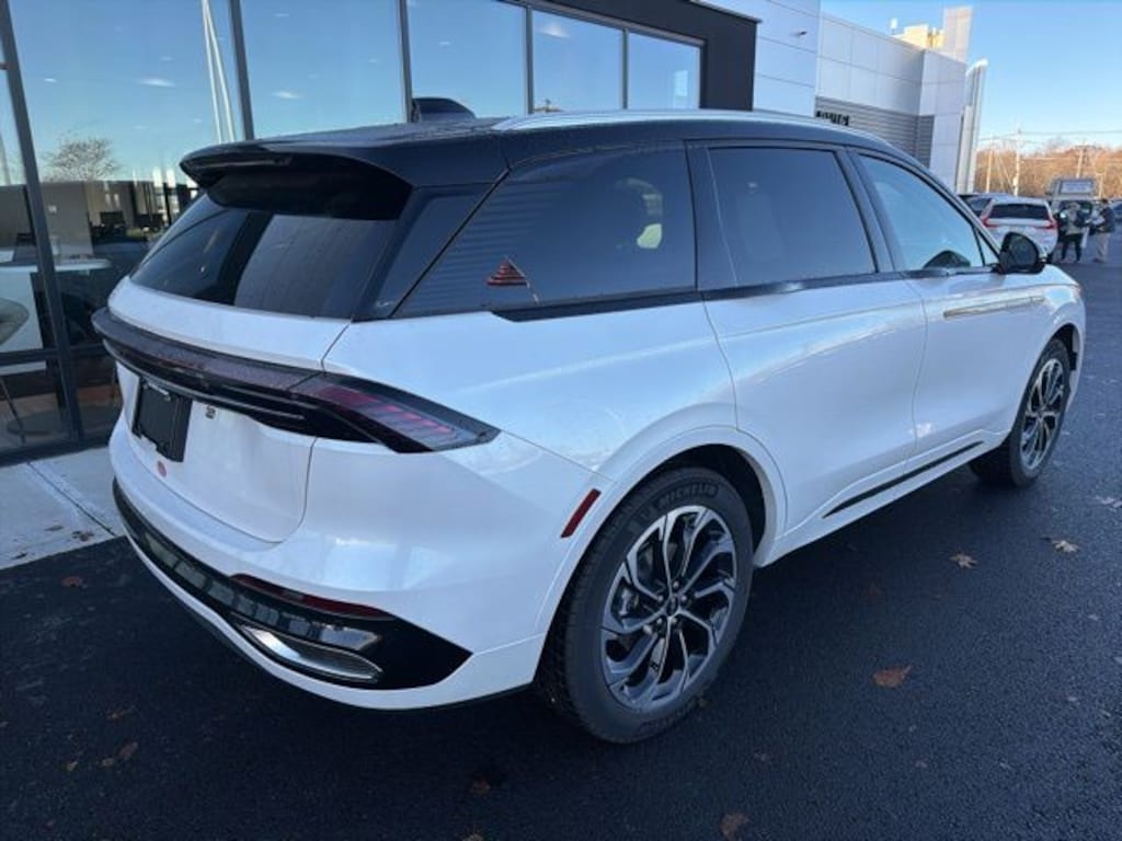 New 2026 Lincoln Nautilus Reserve SUV