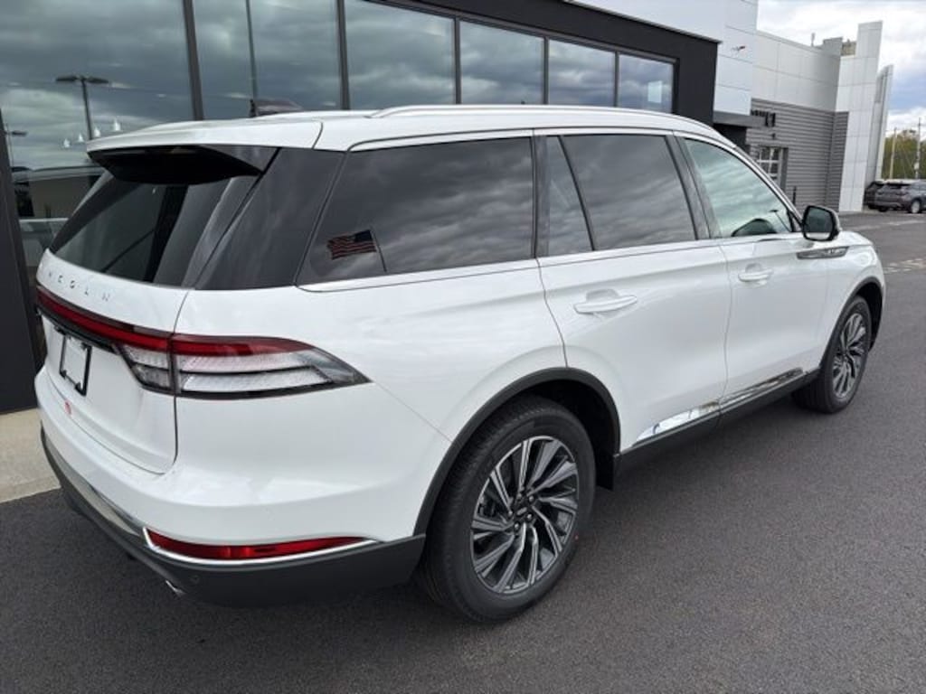 New 2026 Lincoln Aviator Premiere SUV