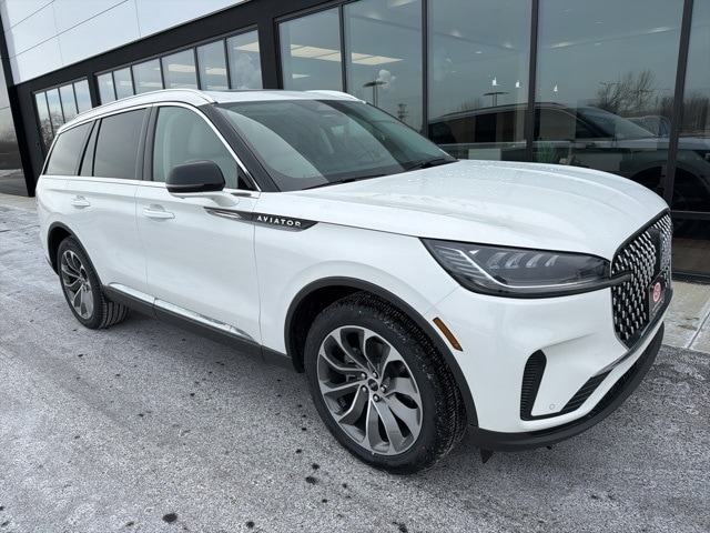 2026 Lincoln Aviator Premiere's photo