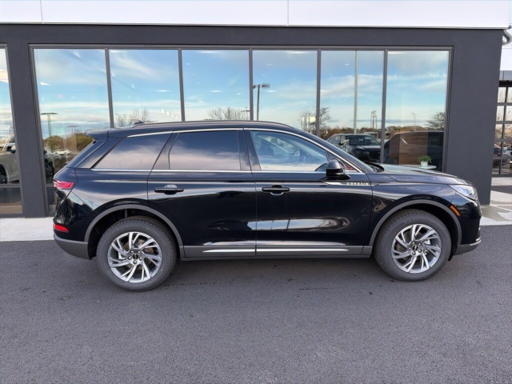 New 2026 Lincoln Corsair Premiere SUV
