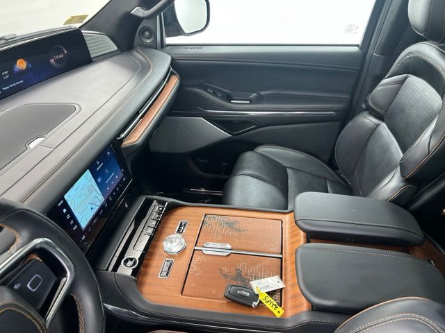 2025 Lincoln Navigator Black Label - Photo 25