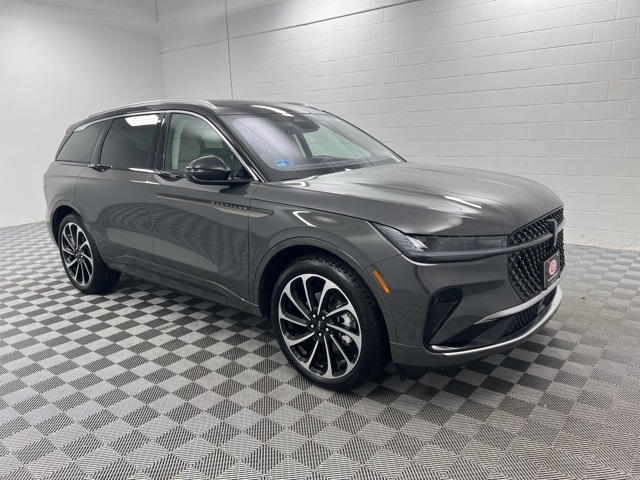2025 Lincoln Nautilus SUV 