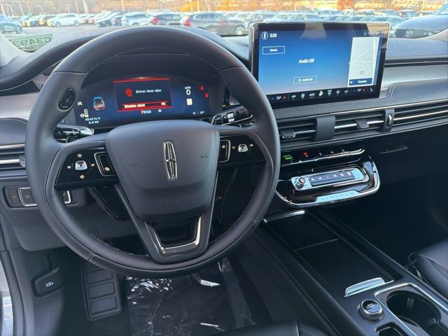 2026 Lincoln Corsair Premiere - Photo 9