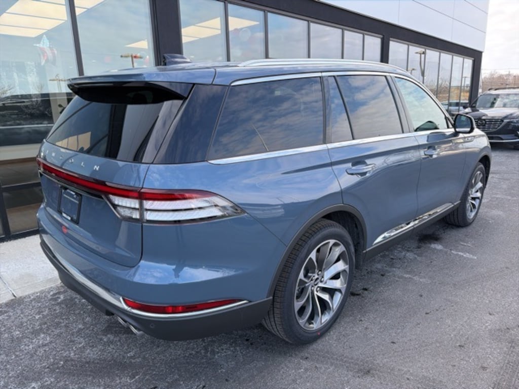 New 2026 Lincoln Aviator Premiere SUV