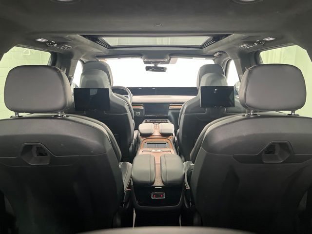 2025 Lincoln Navigator Black Label - Photo 10
