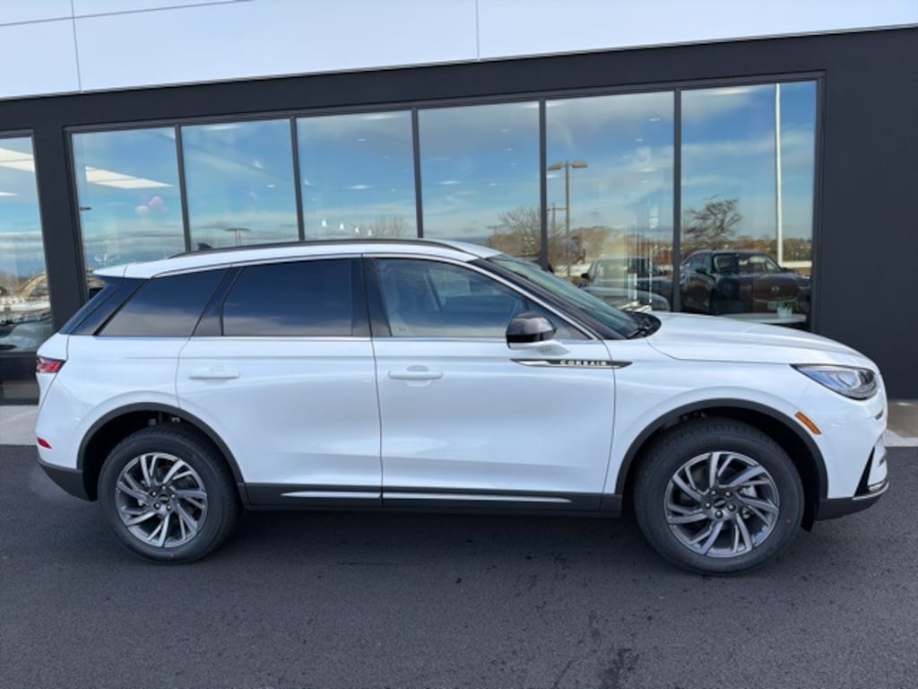 New 2026 Lincoln Corsair Premiere SUV