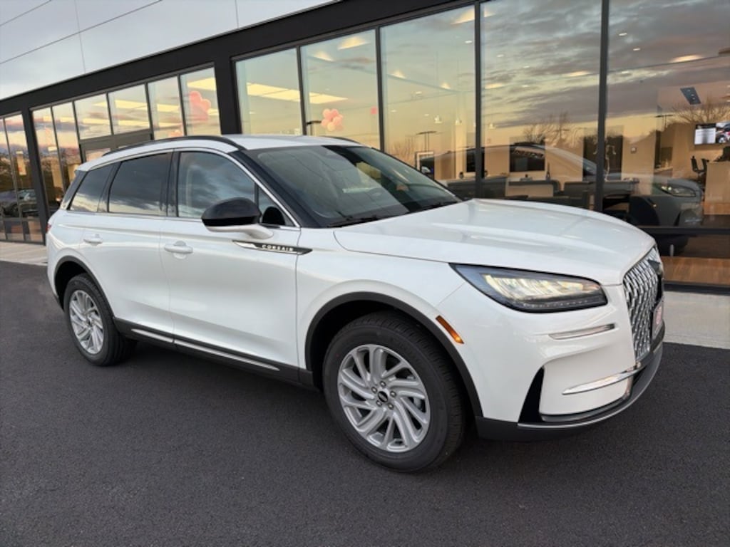 New 2026 Lincoln Corsair Premiere SUV