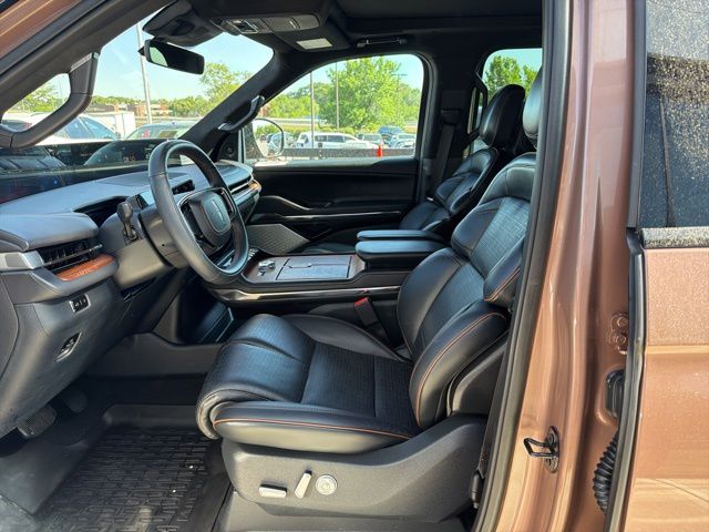 2025 Lincoln Navigator Black Label L - Photo 17