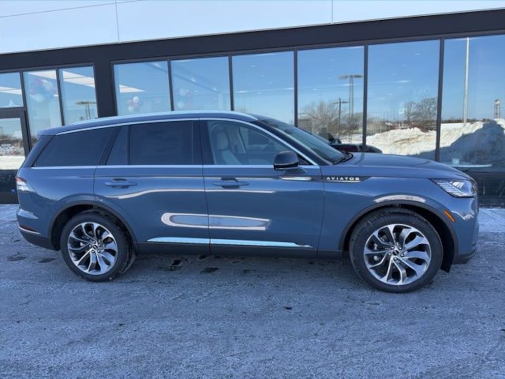 New 2026 Lincoln Aviator Premiere SUV
