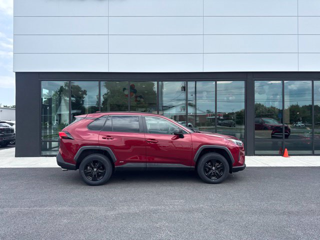 Used 2024 Toyota RAV4 Hybrid LE SUV