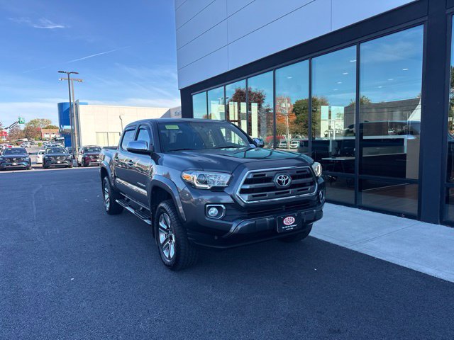  Toyota Tacoma