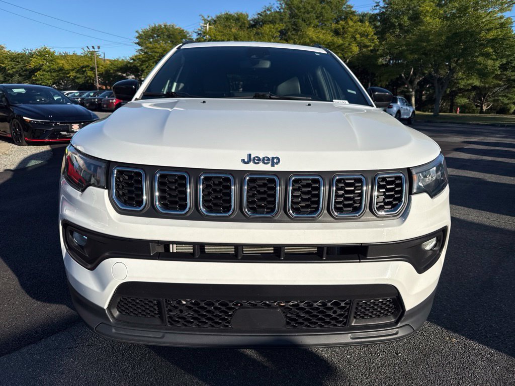Used 2024 Jeep Compass Latitude SUV