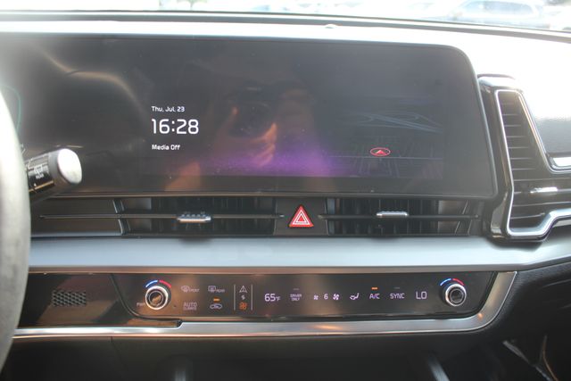 Used 2023 Kia Sportage Hybrid EX SUV