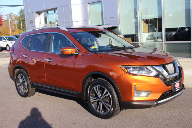  Nissan Rogue