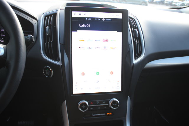 Used 2024 Ford Edge SEL SUV