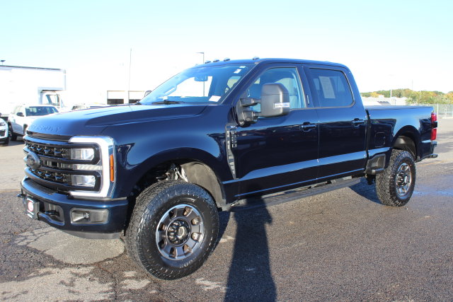 Used 2024 Ford F-250 XLT Truck Crew Cab