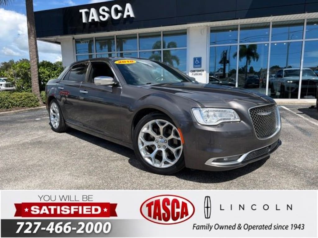 Used 2018 Chrysler 300 C Sedan