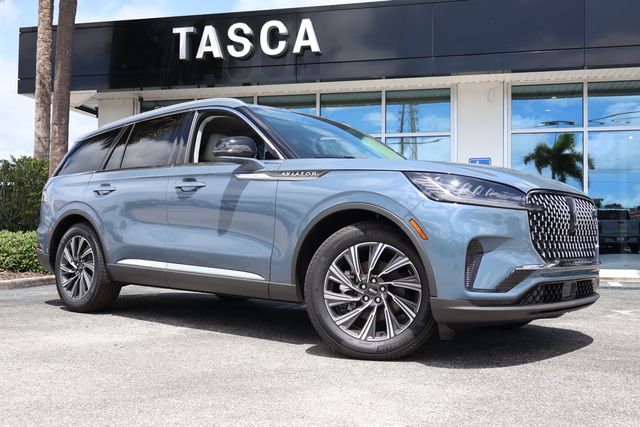 2026 Lincoln Aviator Premiere RWD's photo