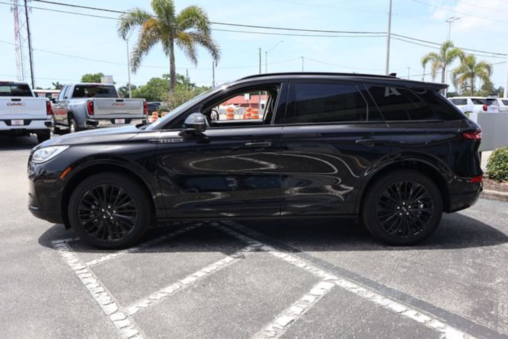 New 2025 Lincoln Corsair Reserve SUV