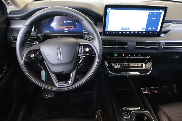 2025 Lincoln Corsair Grand Touring - Photo 16