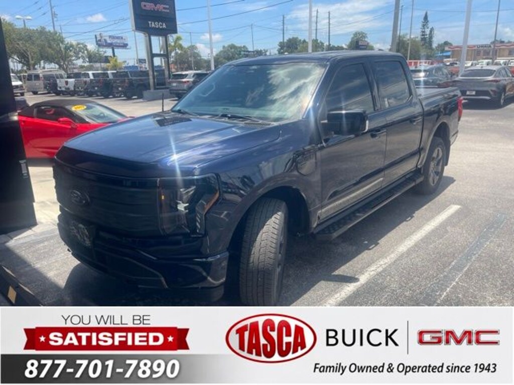 Used 2022 Ford F-150 Lightning Lariat Truck