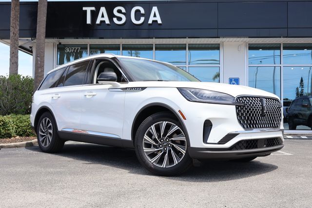 2026 Lincoln Aviator Premiere RWD's photo