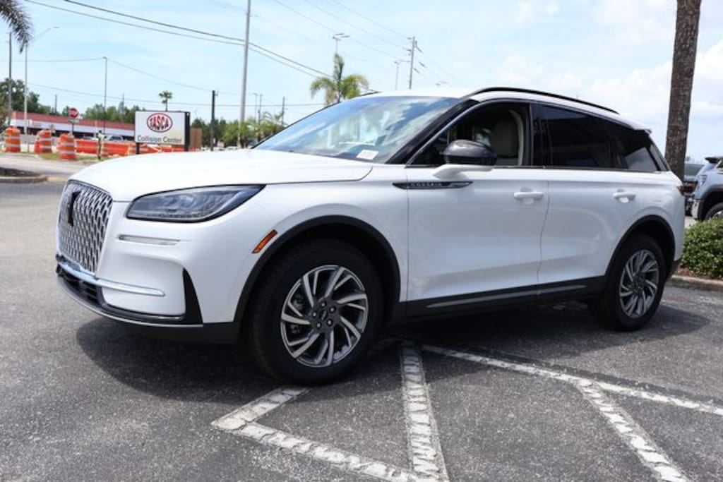 New 2026 Lincoln Corsair Premiere SUV