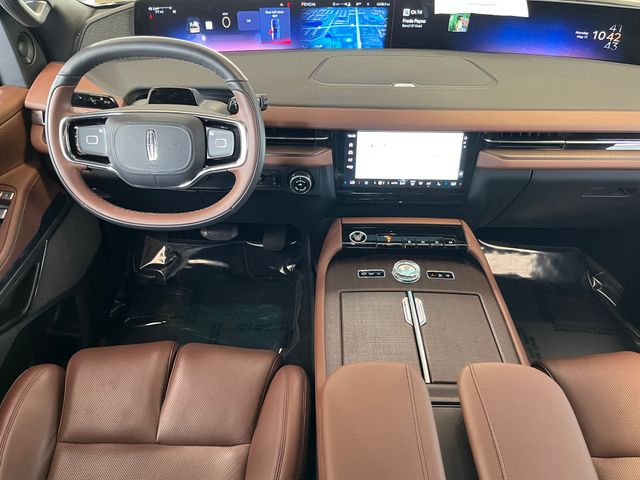 2025 Lincoln Navigator Reserve - Photo 17