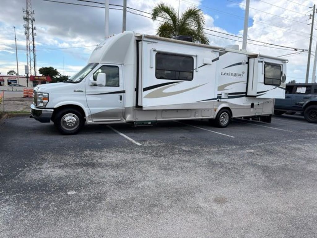 Used 2011 Ford E-450SD Base Cab/Chassis