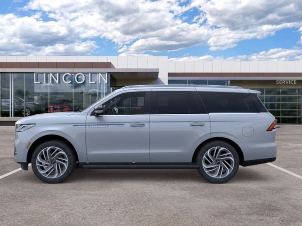 New 2026 Lincoln Navigator Premiere SUV