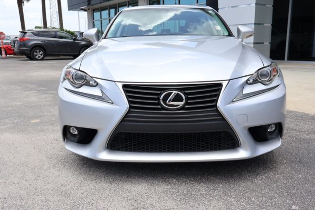Used 2016 Lexus IS 200t Sedan