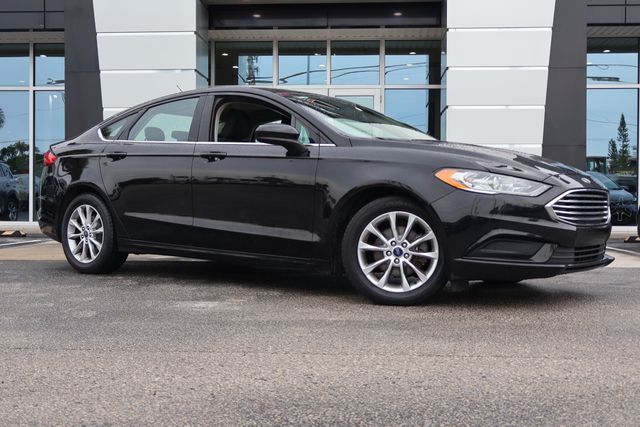 Used 2017 Ford Fusion SE with VIN 3FA6P0H77HR404292 for sale in Palm Harbor, FL