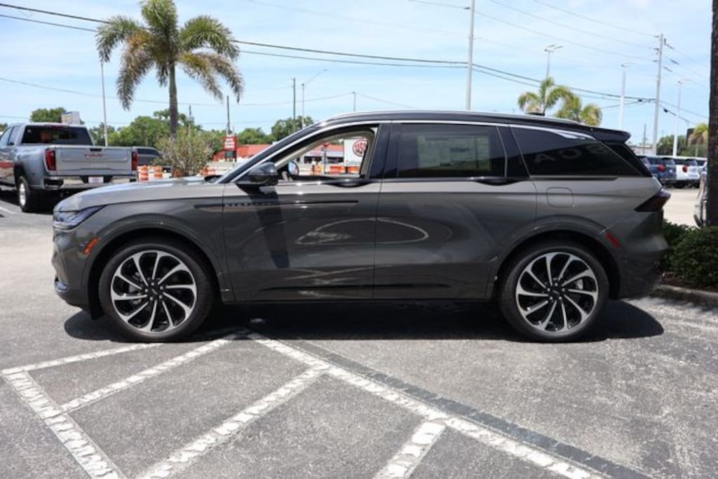 New 2026 Lincoln Nautilus Black Label SUV