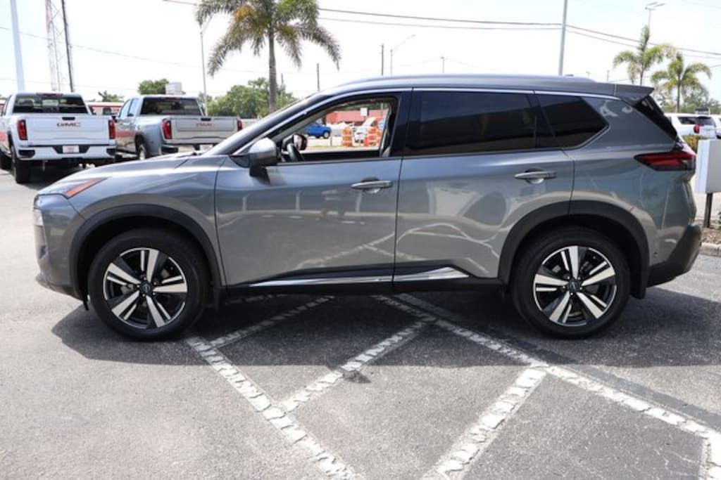 Used 2023 Nissan Rogue SL SUV