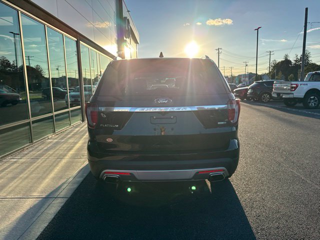Used 2016 Ford Explorer Platinum SUV
