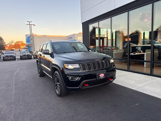 Used 2017 Jeep Grand Cherokee Trailhawk 4x4 SUV