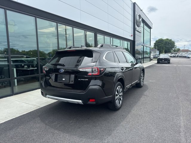 Used 2024 Subaru Outback Limited SUV